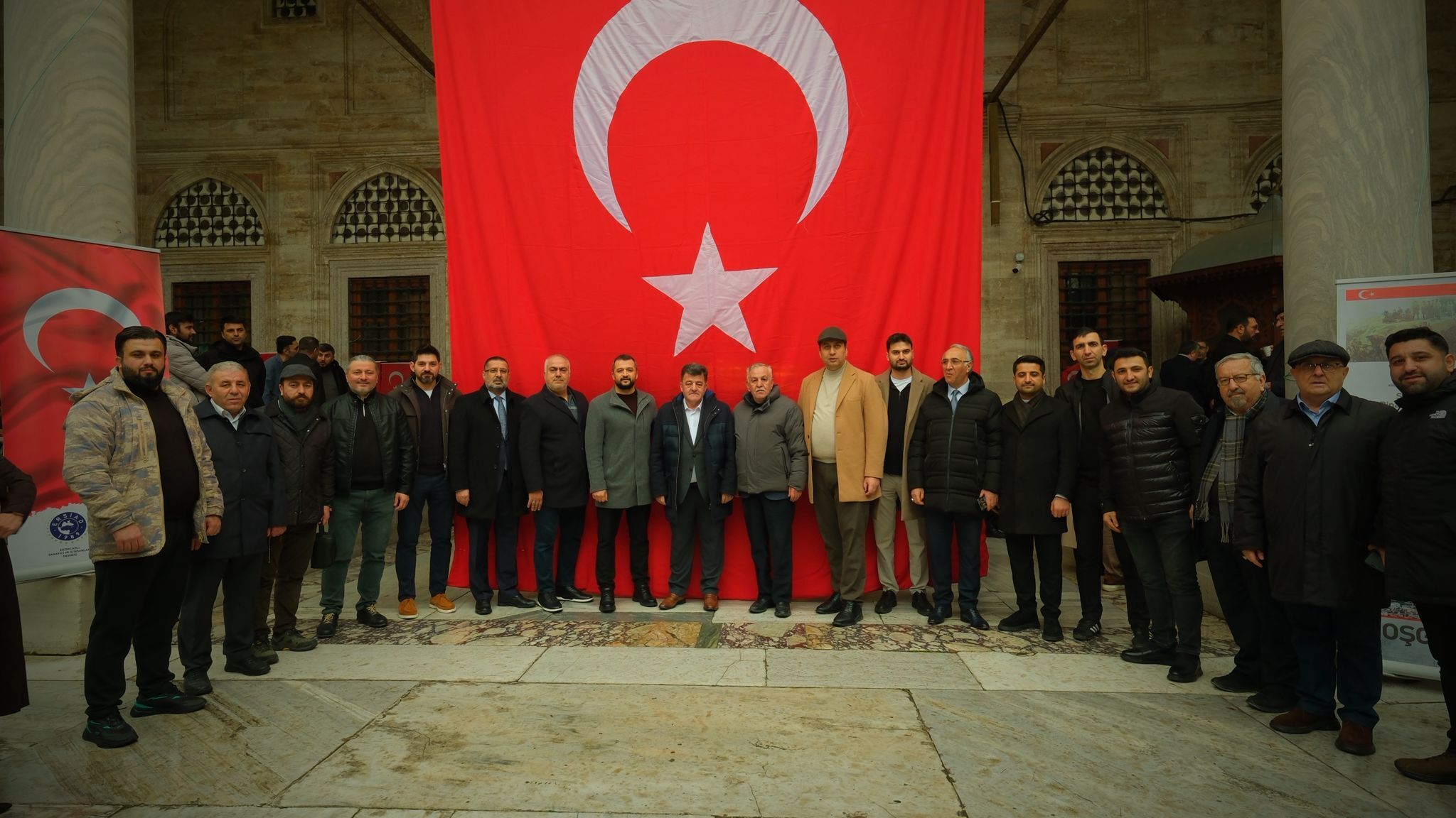 B5F95D90 51B3 4F0D 8586 08774A7Fb871