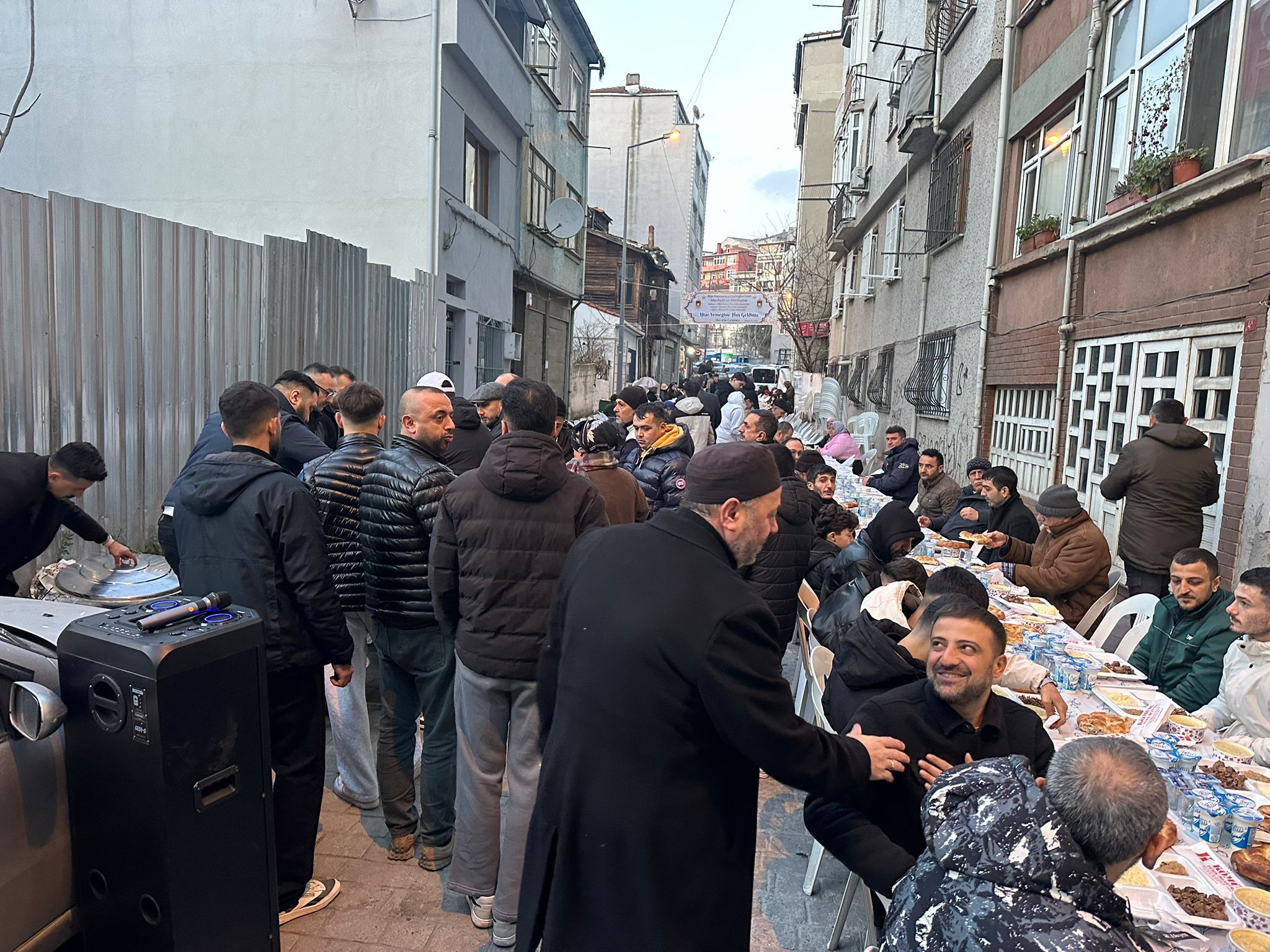 C271183F 01F0 4695 80E0 814Cf64D3355