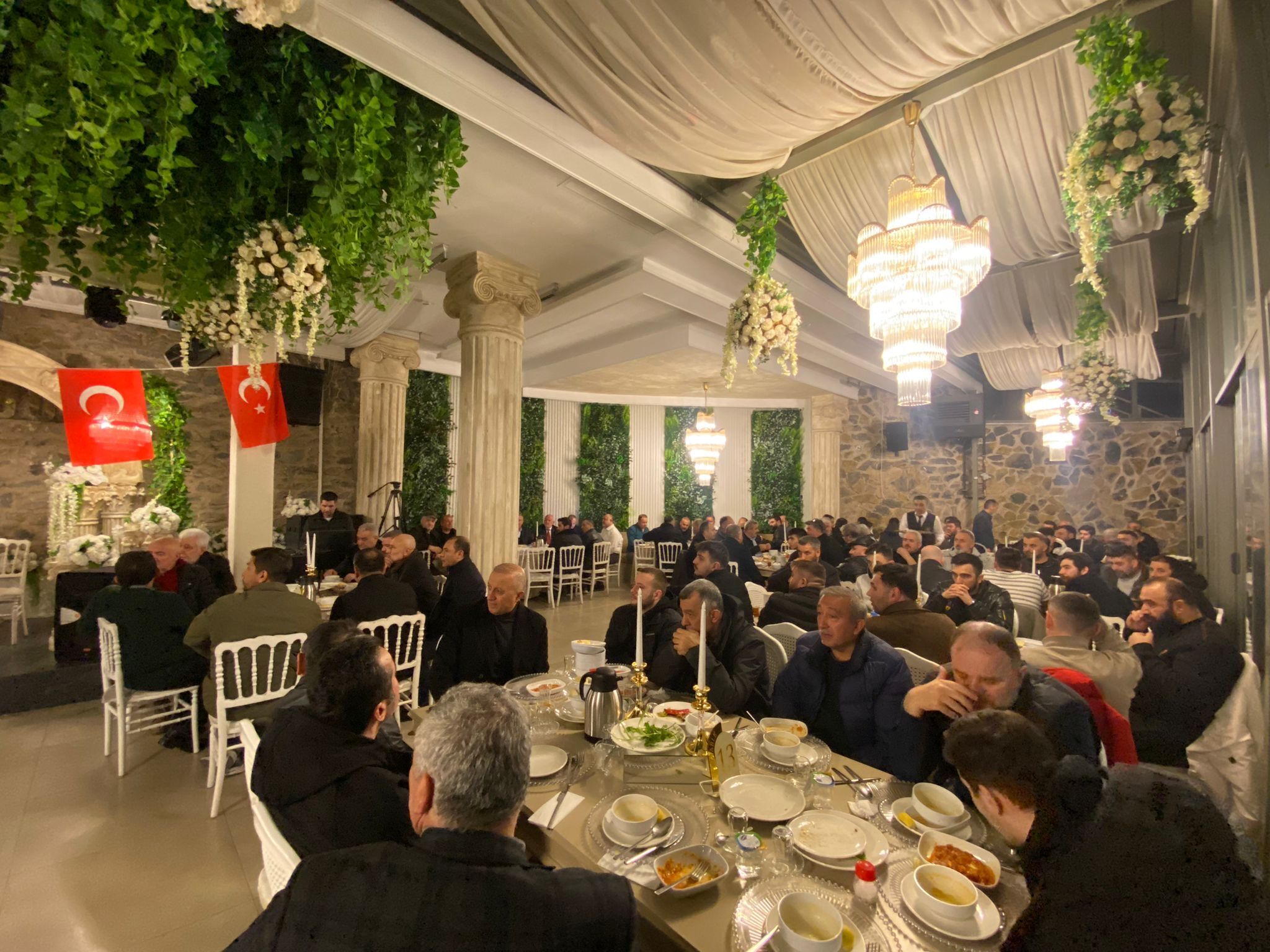 D9Daa6A2 A66E 488D 8763 7767E9D1D0F2